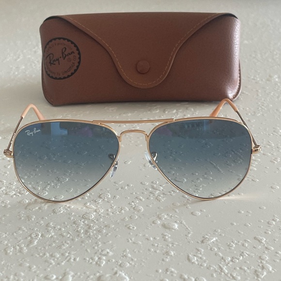Ray-Ban Gold and Blue Aviator Sunglasses - Picture 1 of 1